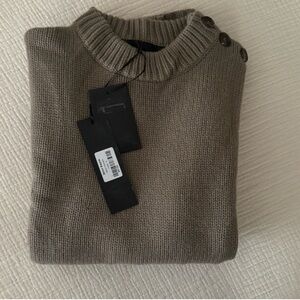 Jenni Kayne Grace Crewneck Sweater 
Color: Umber
Size: M